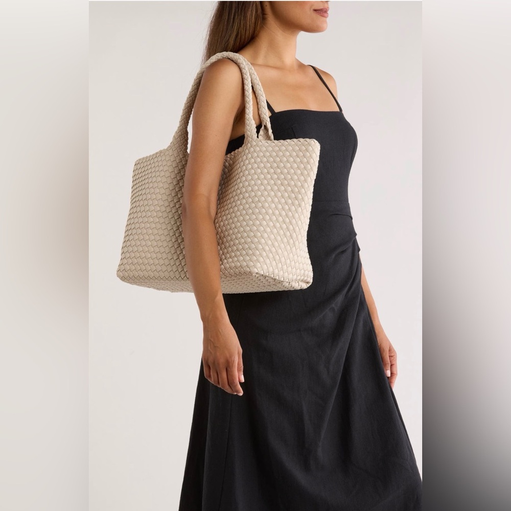 BCBG Woven Large Tote Bag in Soft Alabaster